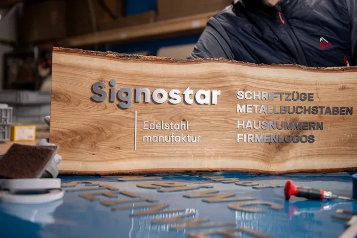 Schriftzüge aus Edelstahl von Signostar